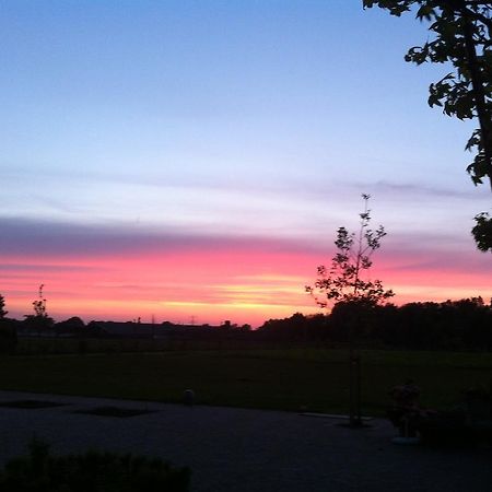 B&B Leendershoeve In Heusden Asten Exterior photo